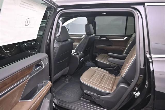 2026 GMC Acadia Denali Ultimate AWD