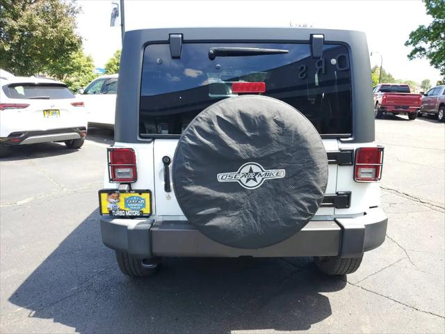 2017 Jeep Wrangler Unlimited Freedom 4x4