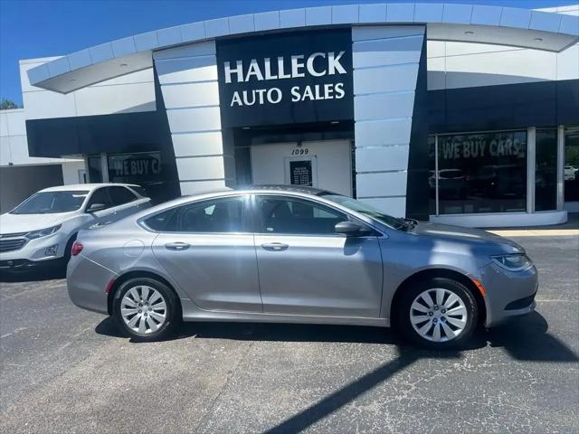 2015 Chrysler 200 LX for sale in Bowling Green, OH