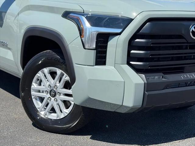 2026 Toyota Tundra SR5 CrewMax 5.5' Bed