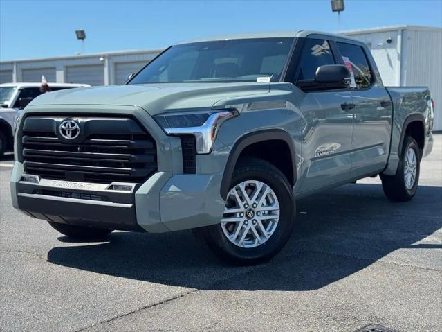 2026 Toyota Tundra SR5 CrewMax 5.5' Bed