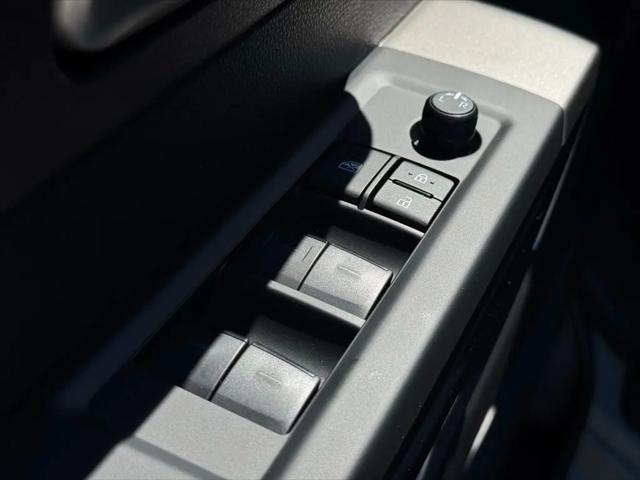 2026 Toyota Tundra SR5 CrewMax 5.5' Bed