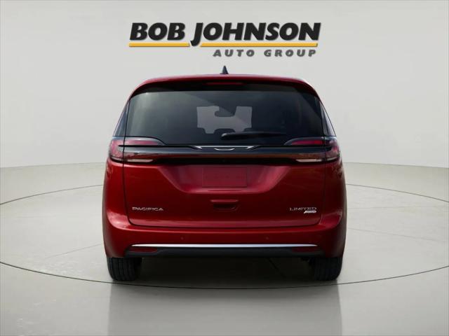 2027 Chrysler Pacifica Limited