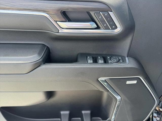 2023 GMC Sierra 1500 4WD Crew Cab Short Box SLT