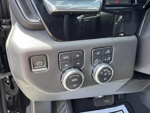 2023 GMC Sierra 1500 4WD Crew Cab Short Box SLT