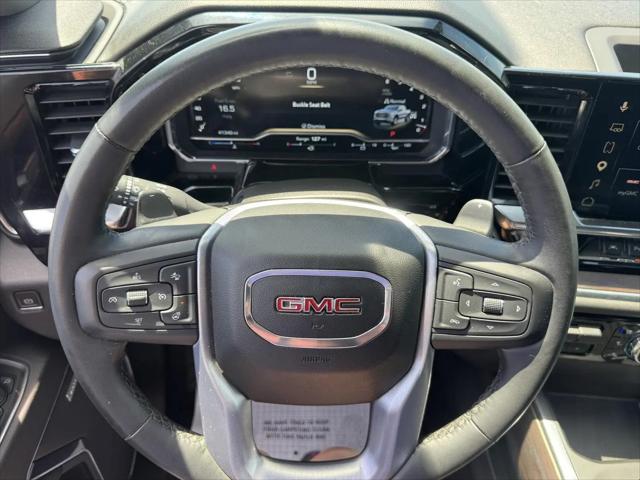 2023 GMC Sierra 1500 4WD Crew Cab Short Box SLT