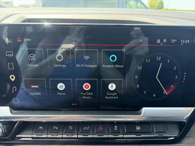 2023 GMC Sierra 1500 4WD Crew Cab Short Box SLT