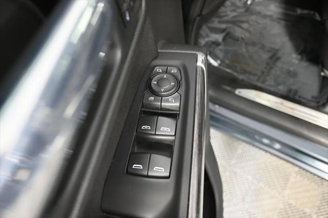 2020 Chevrolet Silverado 1500 4WD Crew Cab Short Bed LTZ