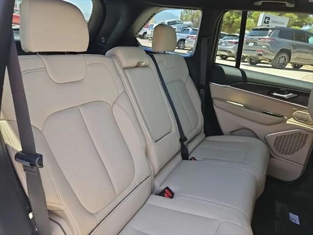 2026 Jeep Grand Cherokee Limited 4x4