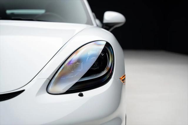 2023 Porsche 718 Cayman GT4
