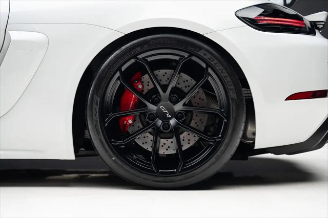 2023 Porsche 718 Cayman GT4