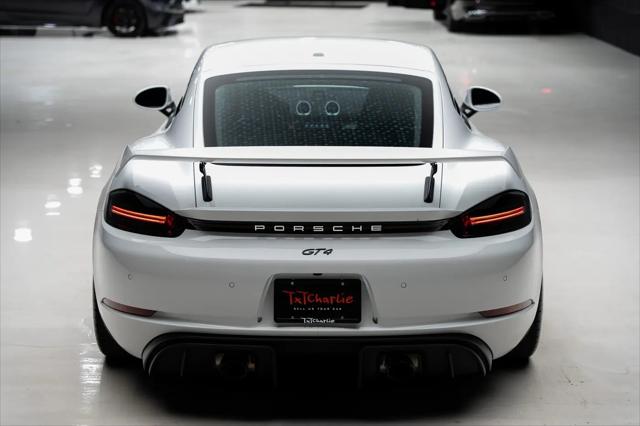 2023 Porsche 718 Cayman GT4