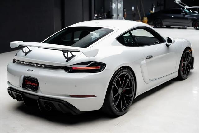 2023 Porsche 718 Cayman GT4