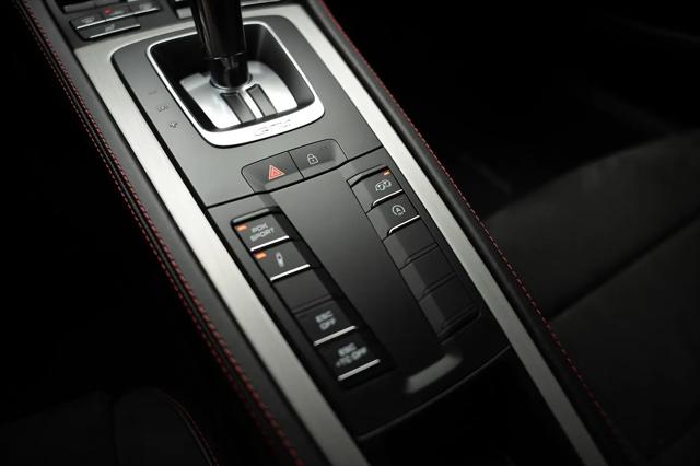 2023 Porsche 718 Cayman GT4