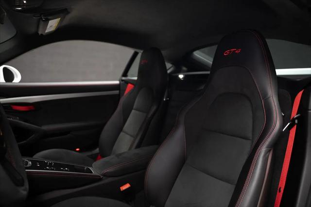 2023 Porsche 718 Cayman GT4