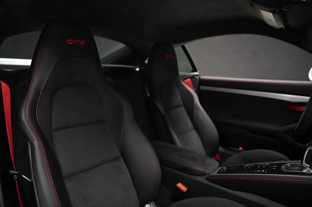 2023 Porsche 718 Cayman GT4