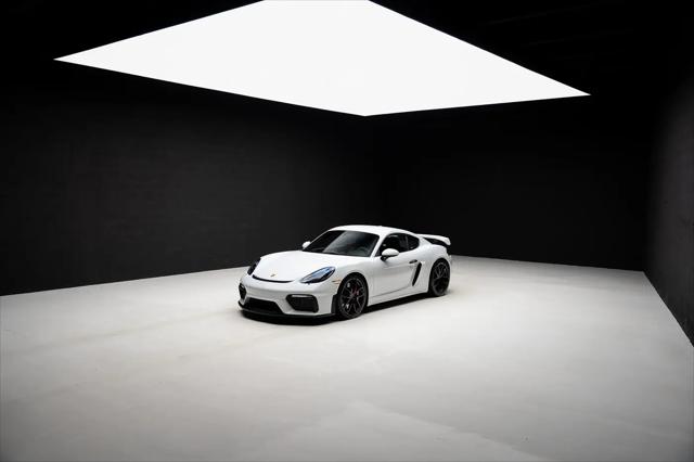2023 Porsche 718 Cayman GT4