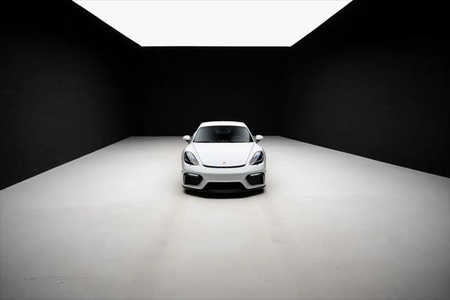 2023 Porsche 718 Cayman GT4