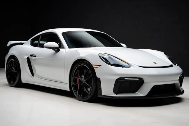 2023 Porsche 718 Cayman GT4