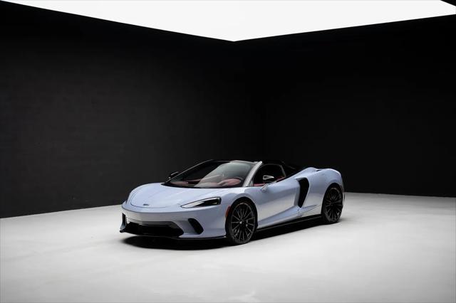 2023 McLaren GT Standard