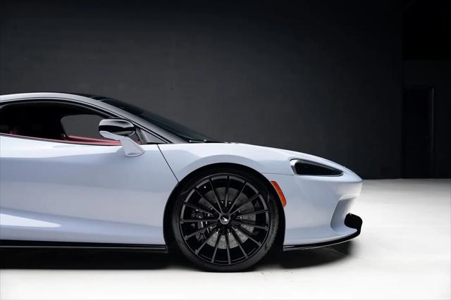 2023 McLaren GT Standard
