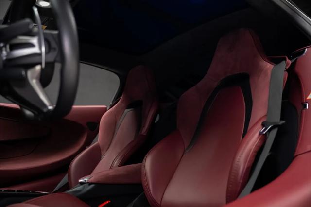 2023 McLaren GT Standard