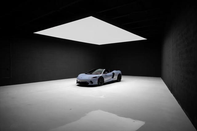 2023 McLaren GT Standard