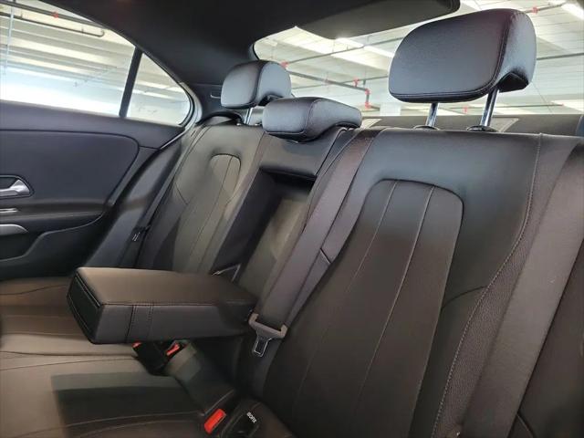 2019 Mercedes-Benz A 220 A 220