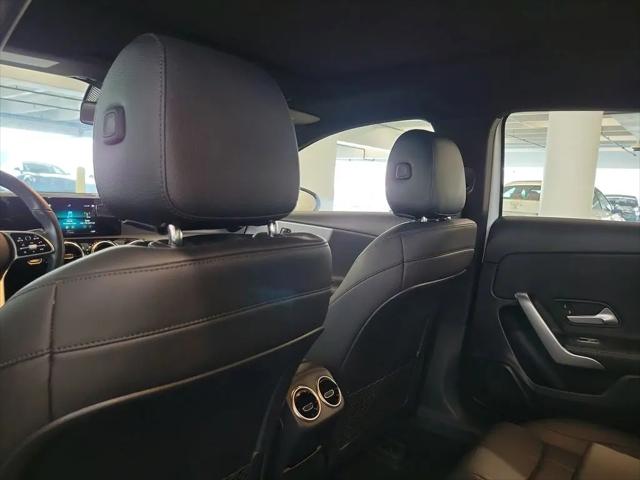 2019 Mercedes-Benz A 220 A 220