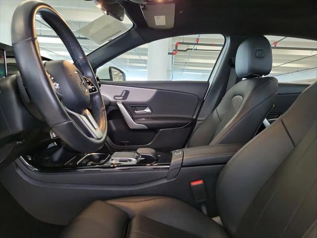 2019 Mercedes-Benz A 220 A 220