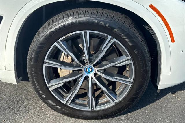2022 BMW X5 xDrive45e