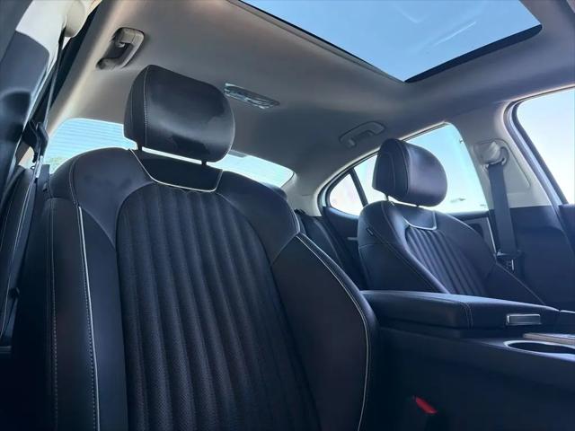 2026 Genesis G70 2.5T RWD Prestige