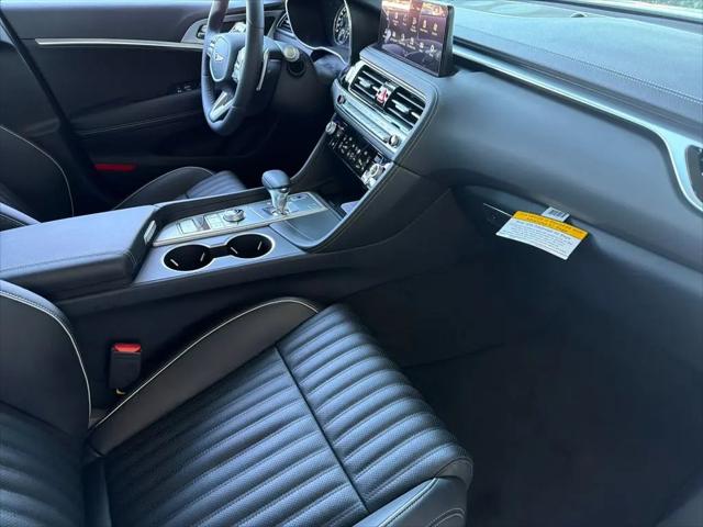2026 Genesis G70 2.5T RWD Prestige