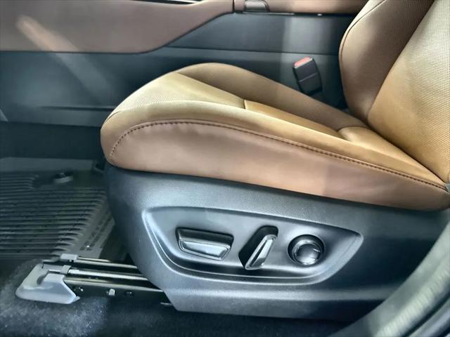 2026 Toyota Crown Signia Limited