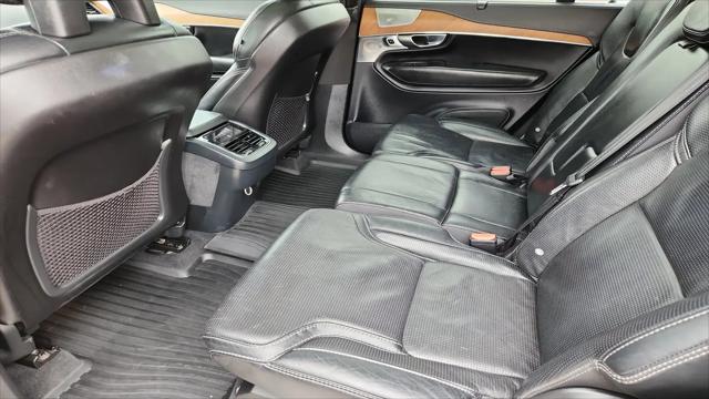 2018 Volvo XC90 T6 Inscription