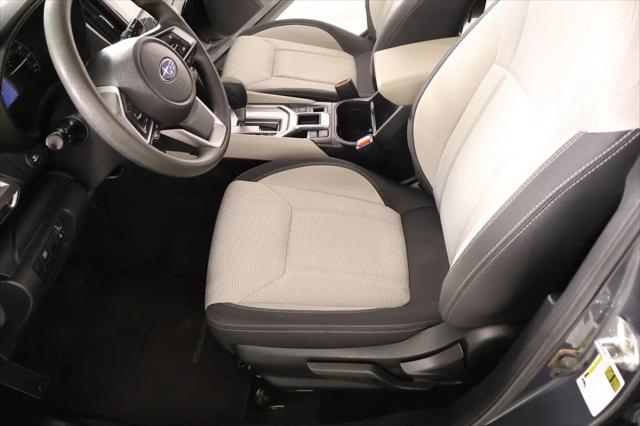 2023 Subaru Forester Base