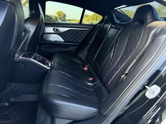 2021 BMW M8 Standard