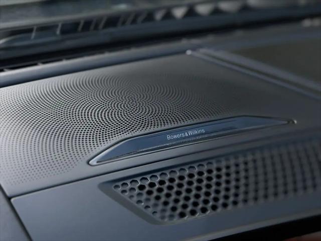2021 BMW M8 Standard