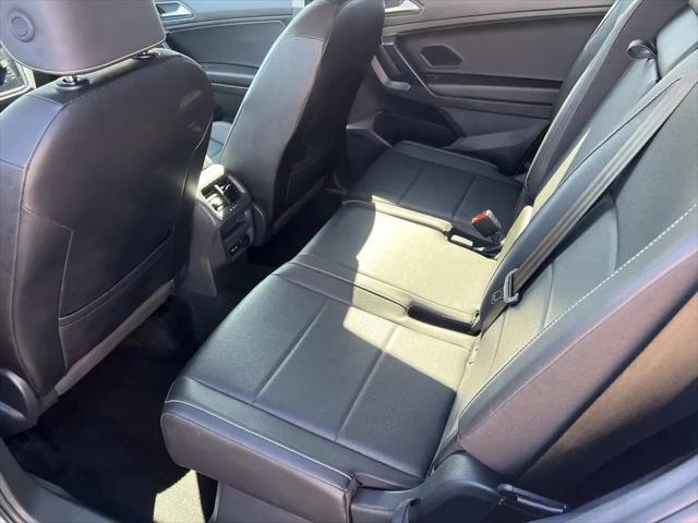 2021 Volkswagen Tiguan 2.0T SE R-Line Black