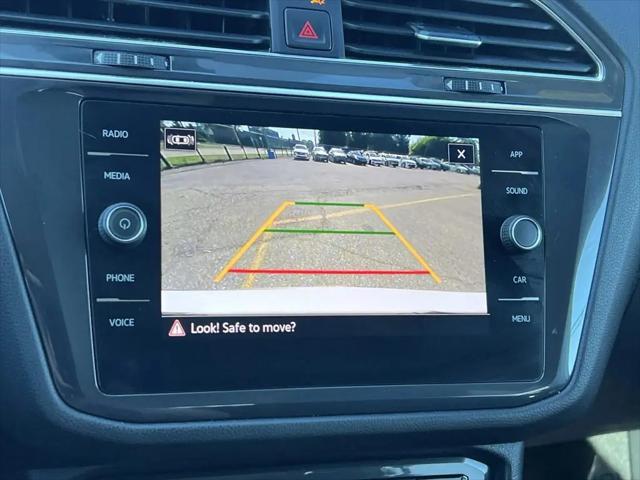 2021 Volkswagen Tiguan 2.0T SE R-Line Black
