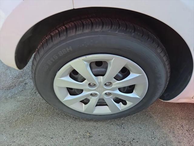 2012 Kia Rio LX