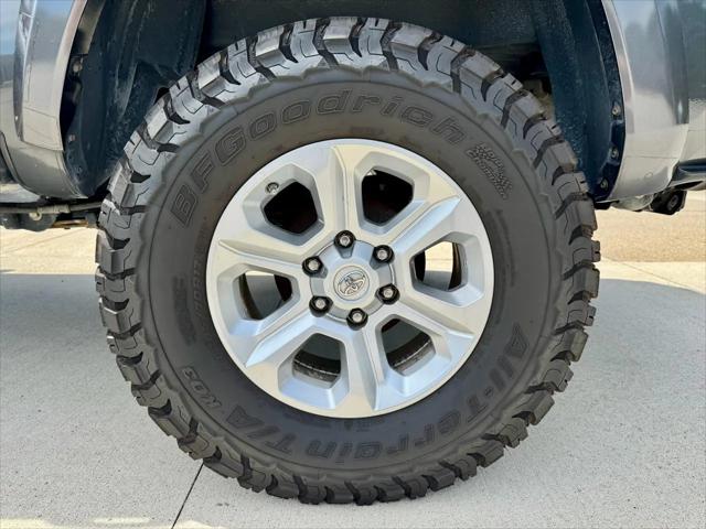 2020 Toyota Tacoma SR5 V6