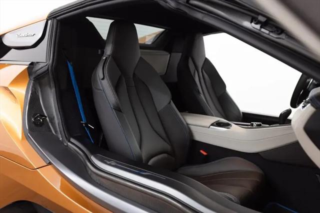 2019 BMW i8 Roadster