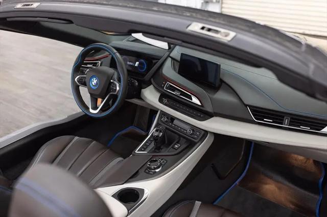 2019 BMW i8 Roadster