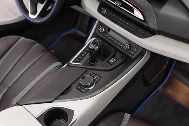 2019 BMW i8 Roadster