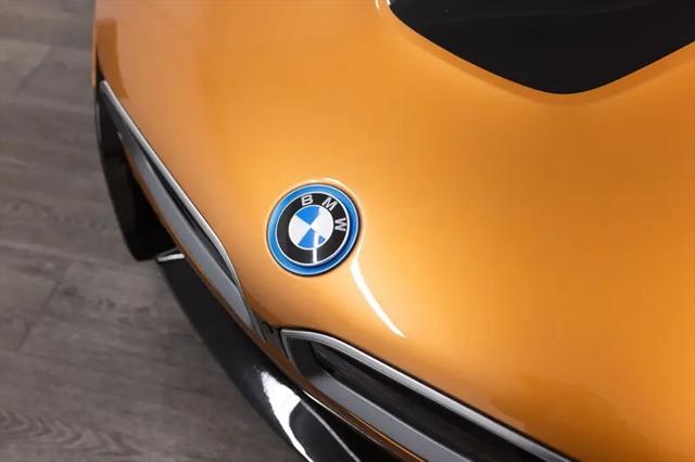 2019 BMW i8 Roadster