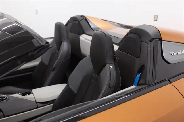 2019 BMW i8 Roadster