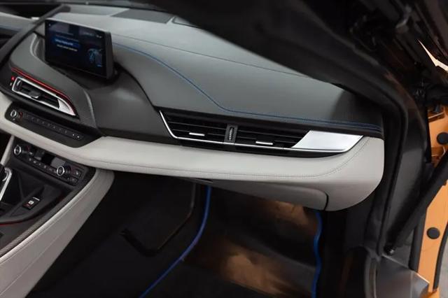 2019 BMW i8 Roadster