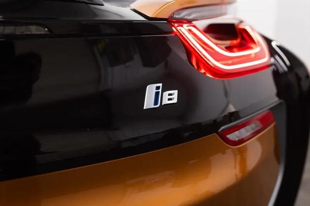2019 BMW i8 Roadster