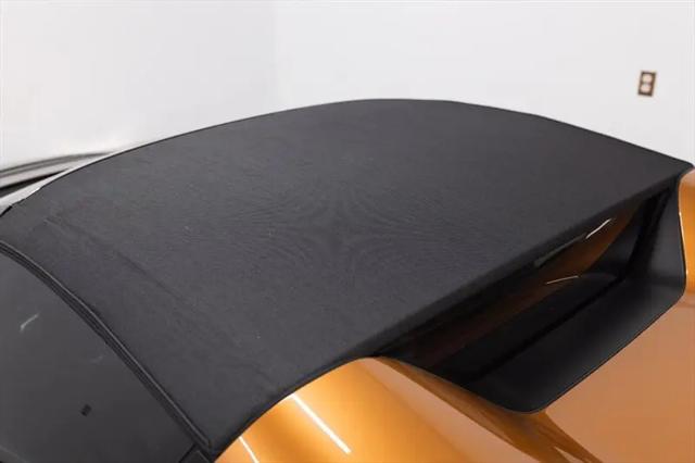 2019 BMW i8 Roadster